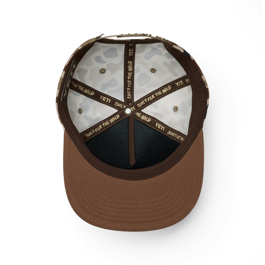 YETIÂ® Logo Badge Kids' Trucker hat